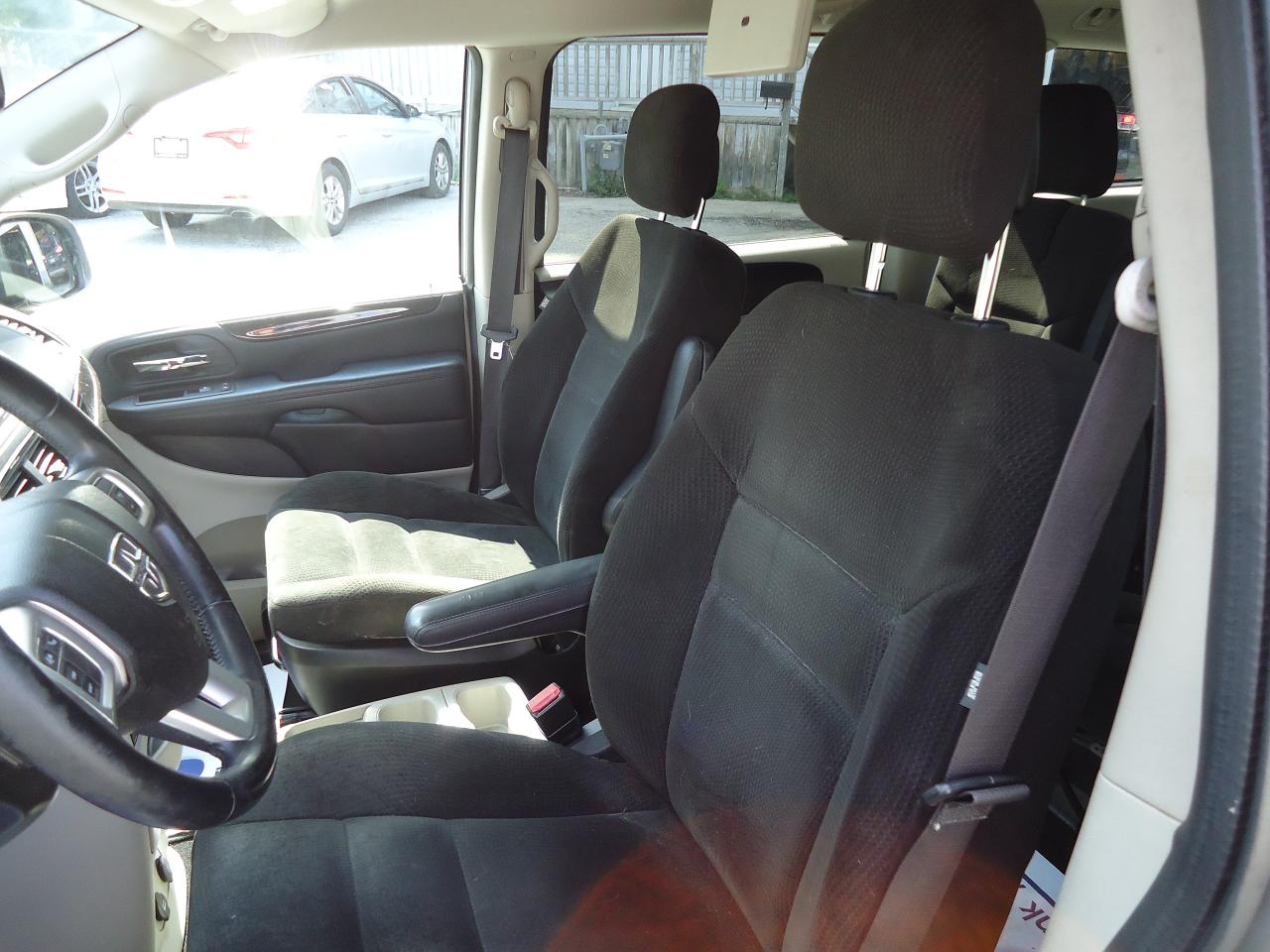 2015 Dodge Grand Caravan 4dr Wgn SXT - Photo #10