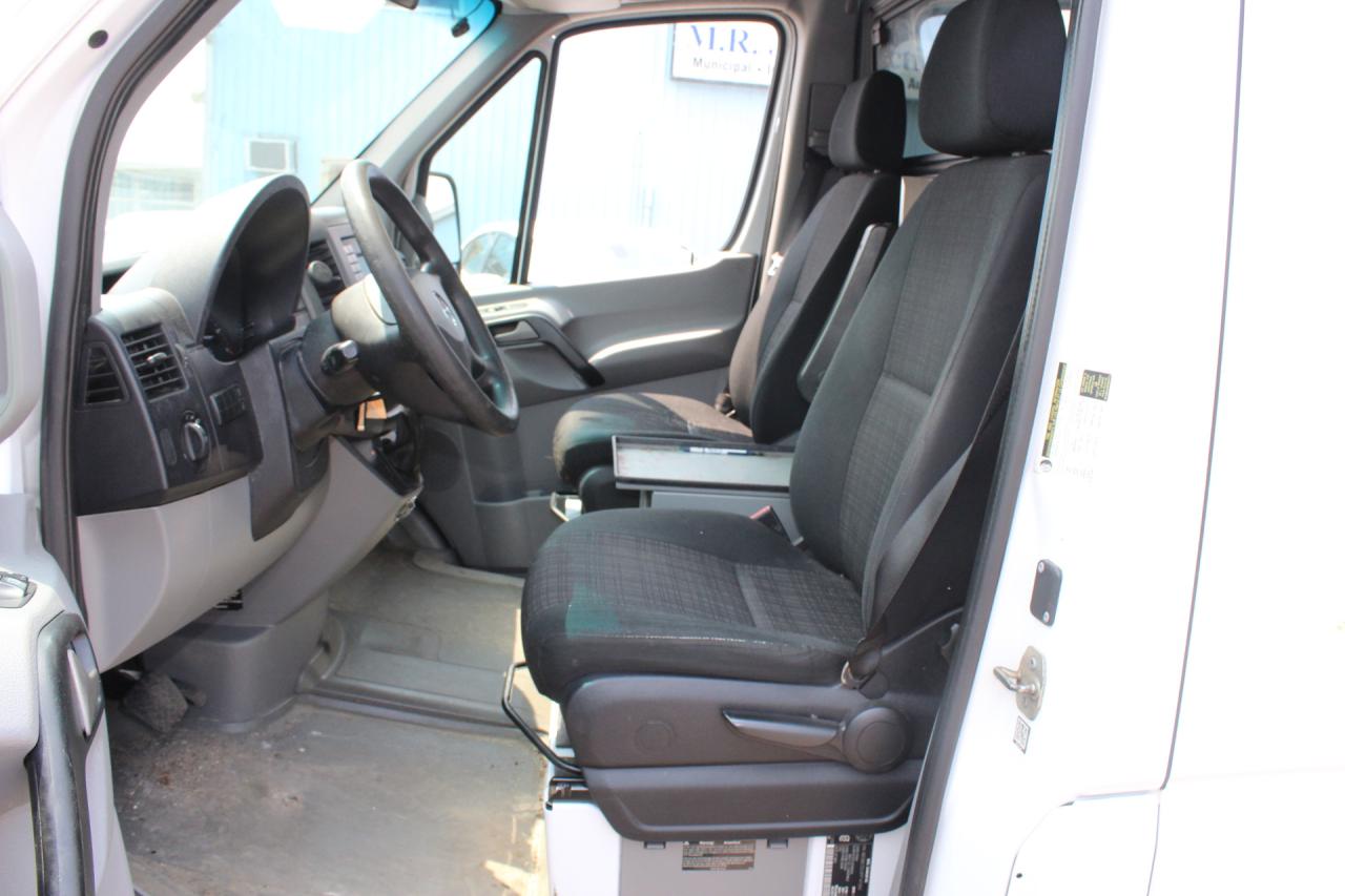 2015 Mercedes-Benz Sprinter  Photo4