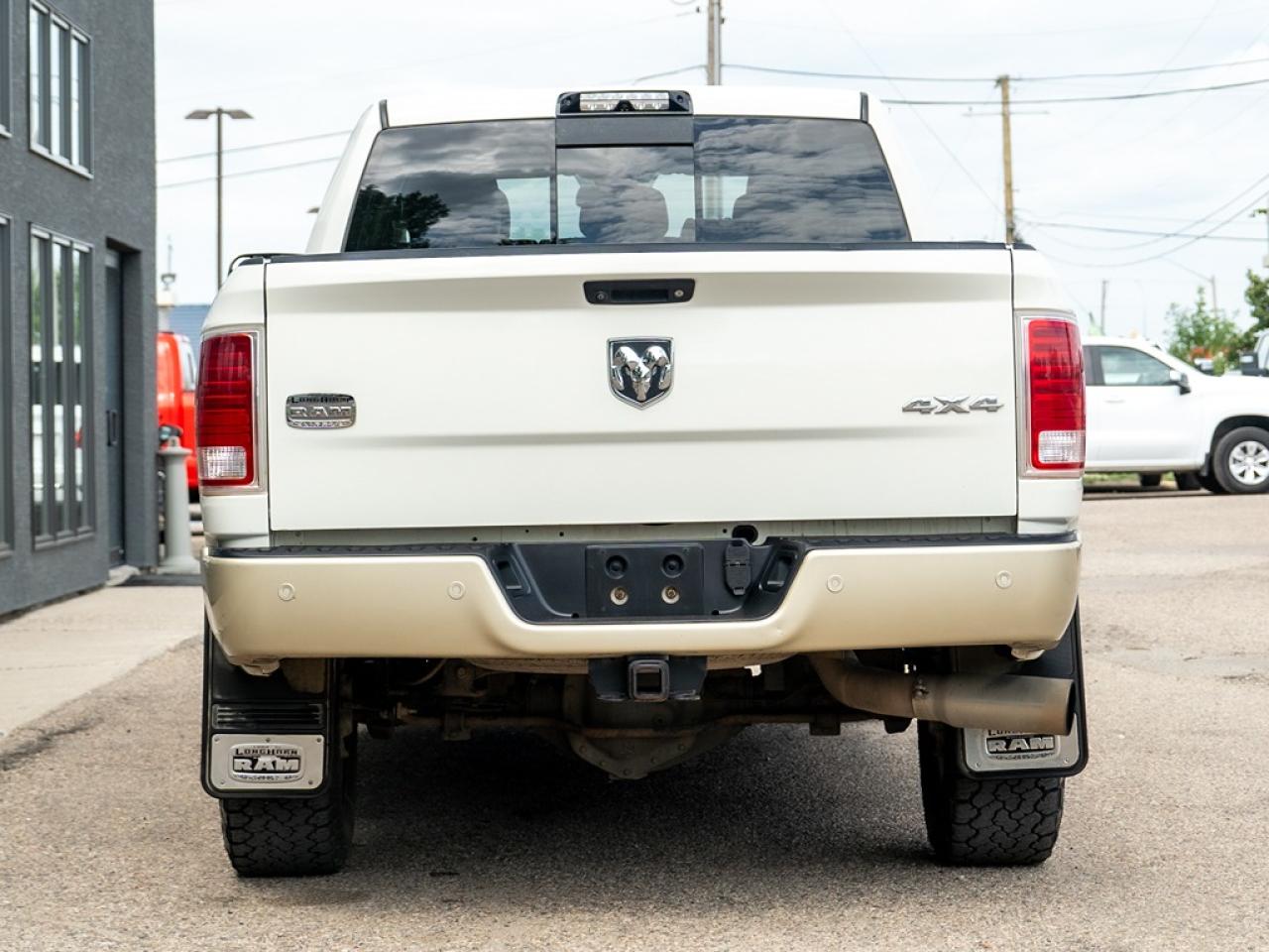 2016 RAM 2500 Longhorn Mega Cab Diesel Photo6