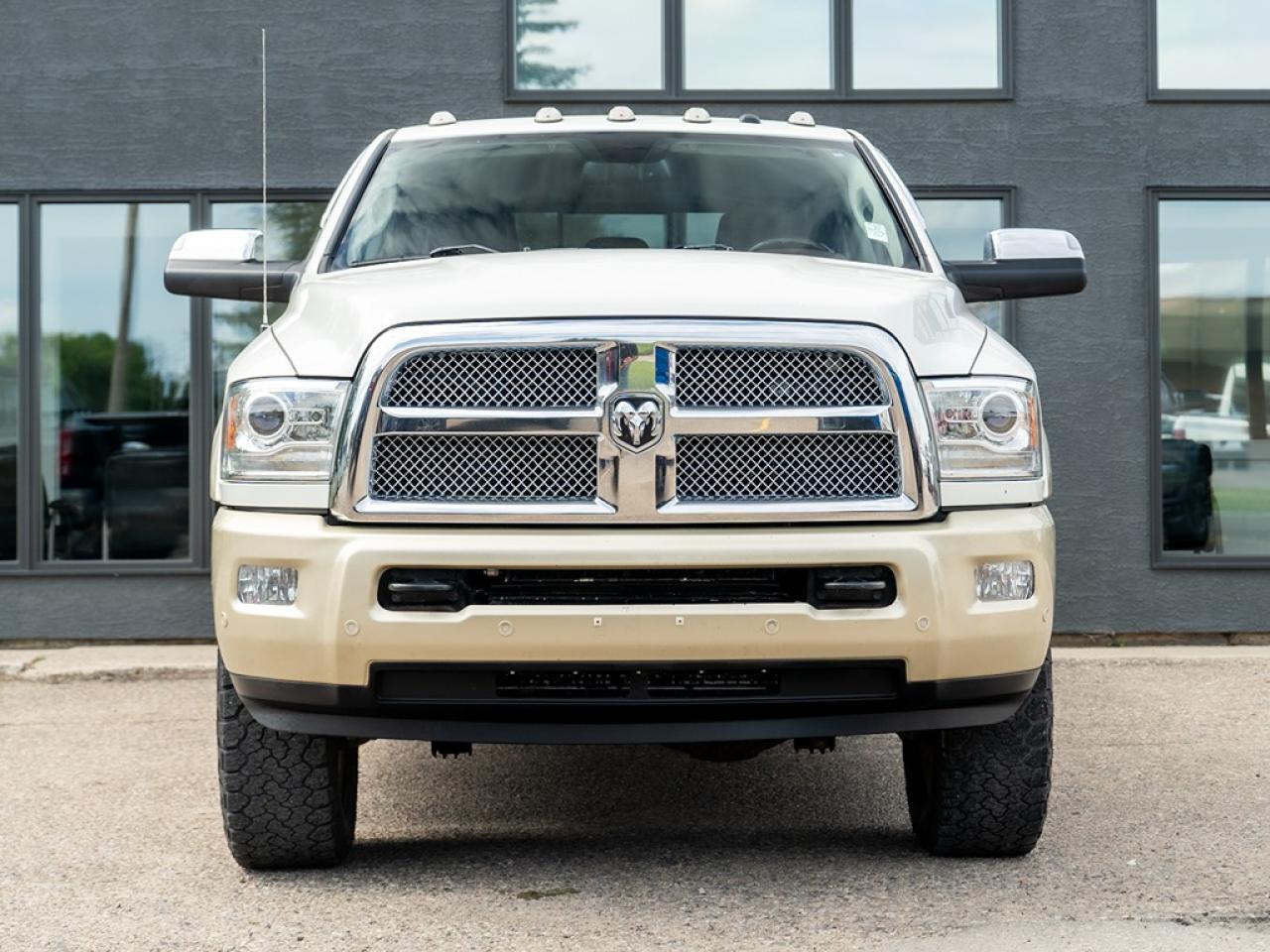 2016 RAM 2500 Longhorn Mega Cab Diesel Photo2