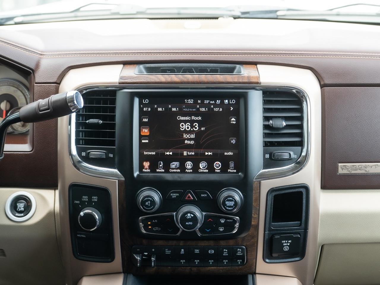 2016 RAM 2500 Longhorn Mega Cab Diesel Photo8
