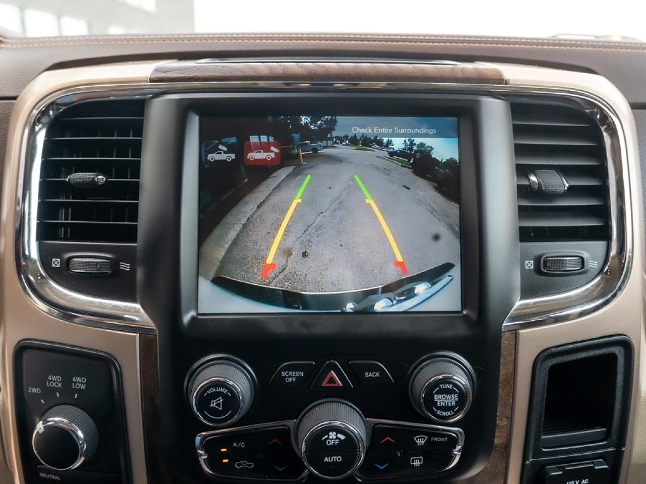2016 RAM 2500 Longhorn Mega Cab Diesel Photo15