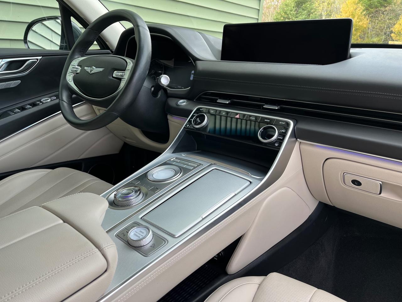 2021 Genesis GV80 2.5T Advanced AWD - Photo #3