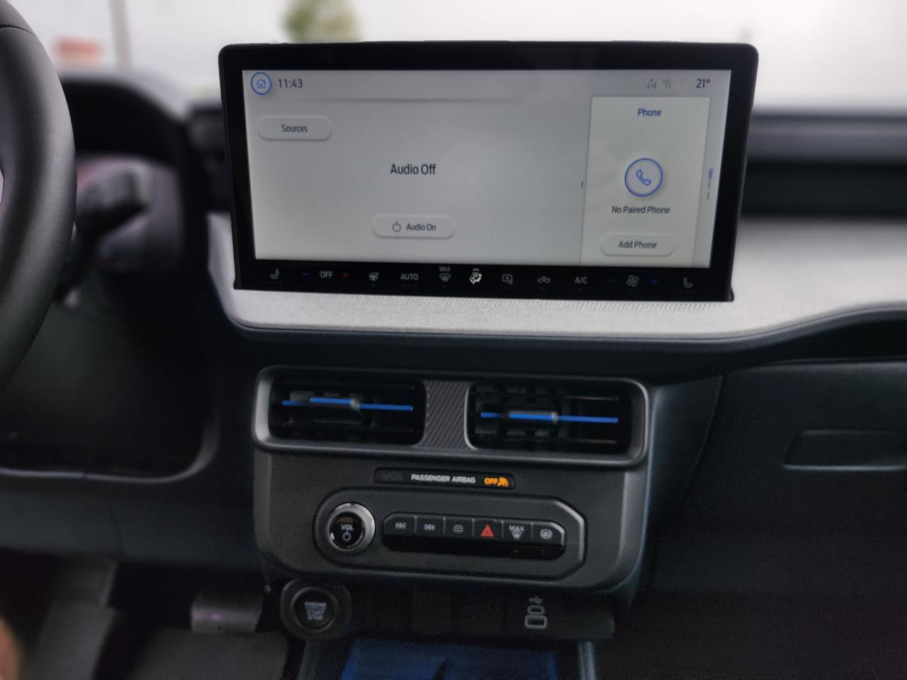 2025 Ford Maverick XLT AWD SuperCrew Photo5