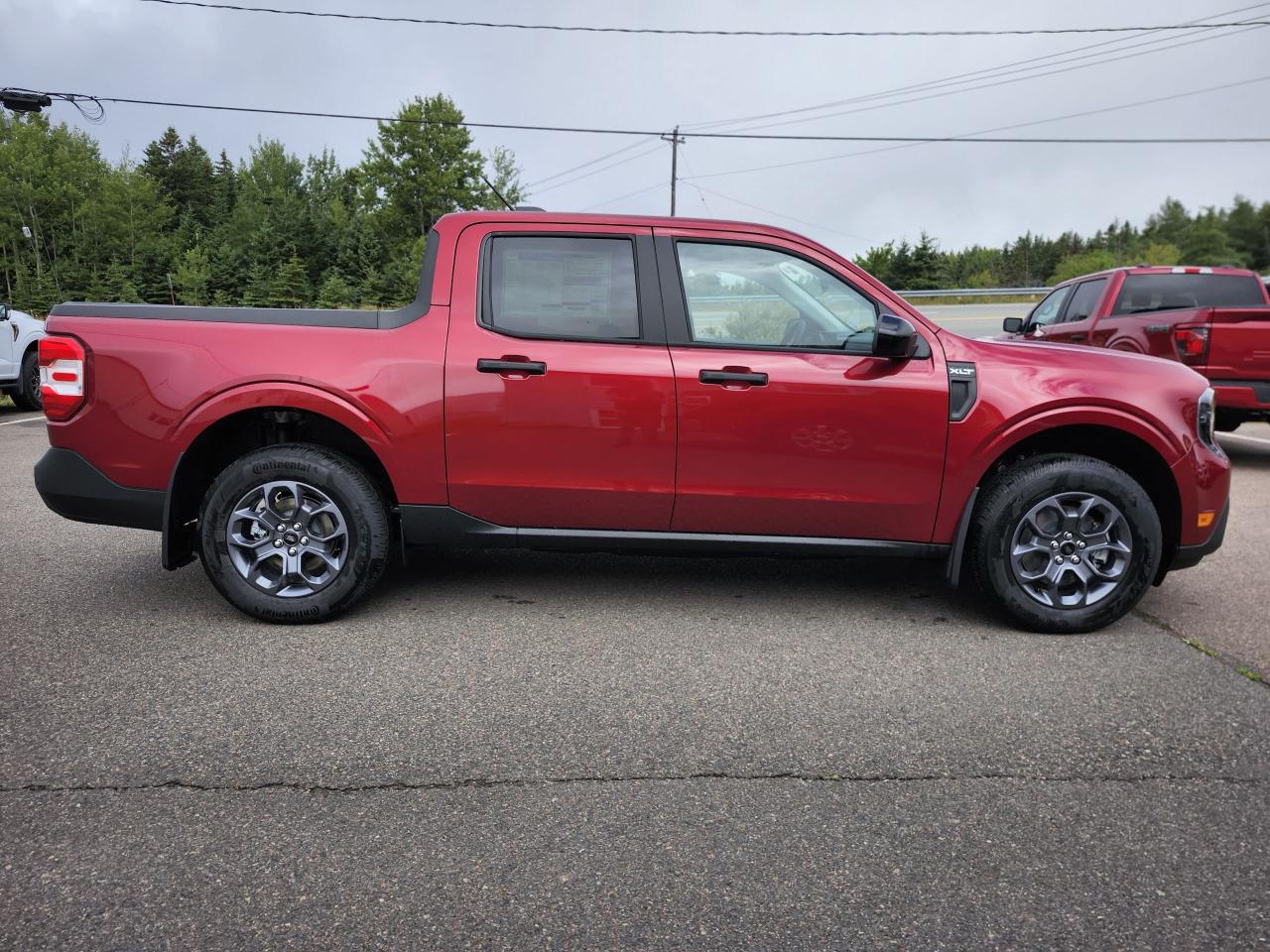 2025 Ford Maverick XLT AWD SuperCrew Photo