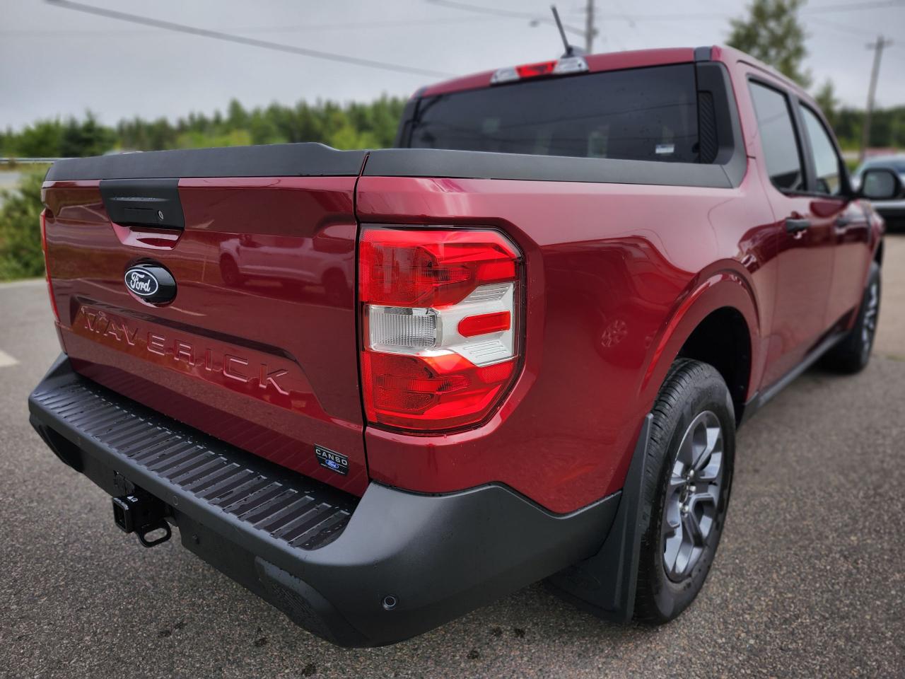 2025 Ford Maverick XLT AWD SuperCrew Photo4