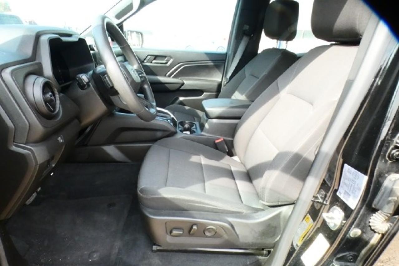 2023 Chevrolet Colorado Trail Boss 4WD Crew Cab w/Power cloth, NAV, BUC - Photo #10
