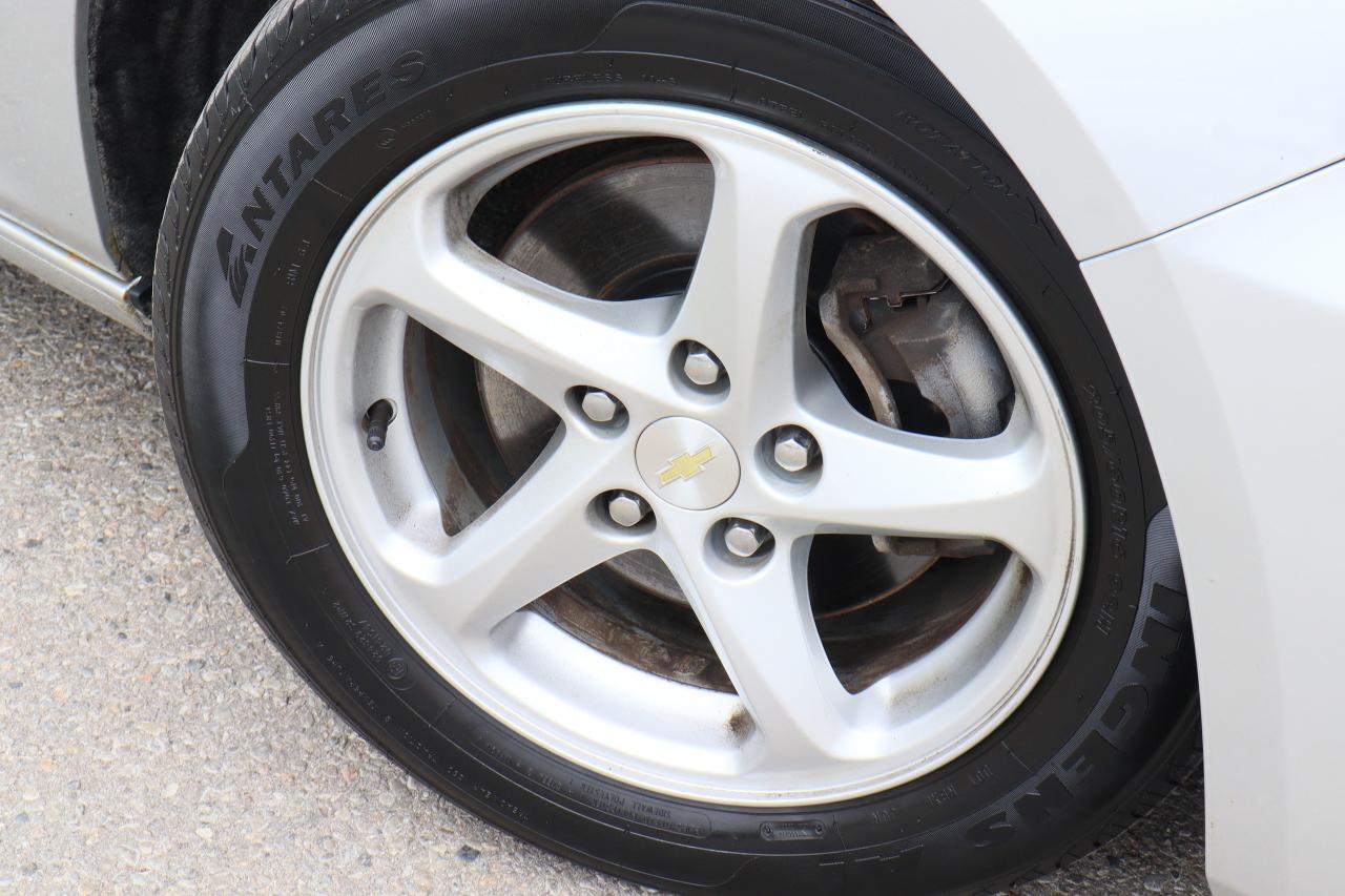 2018 Chevrolet Malibu LS | Bluetooth | Cold AC | Reverse Cam | Alloys ++ Photo49