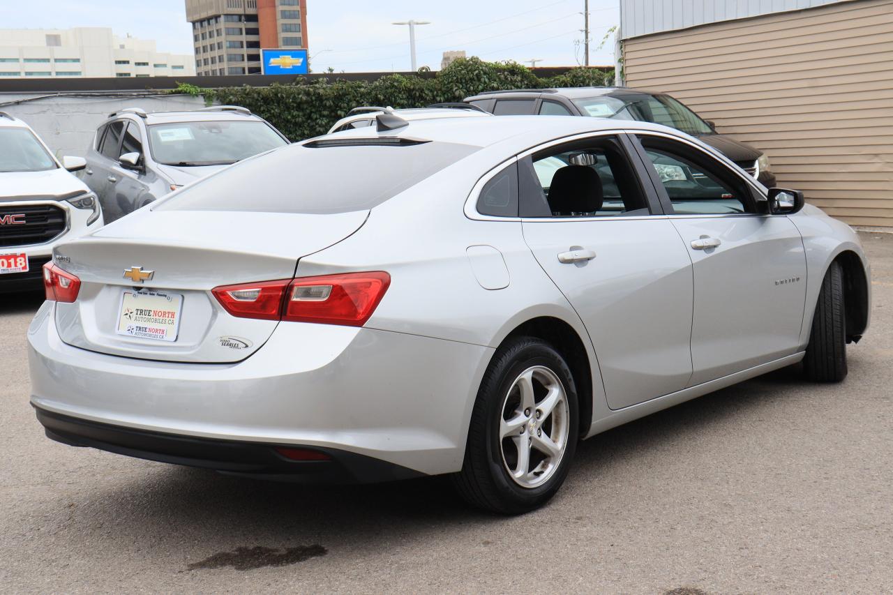 2018 Chevrolet Malibu LS | Bluetooth | Cold AC | Reverse Cam | Alloys ++ Photo46