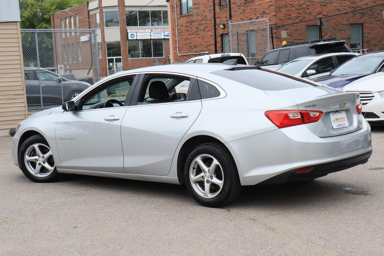 2018 Chevrolet Malibu LS | Bluetooth | Cold AC | Reverse Cam | Alloys ++ Photo44