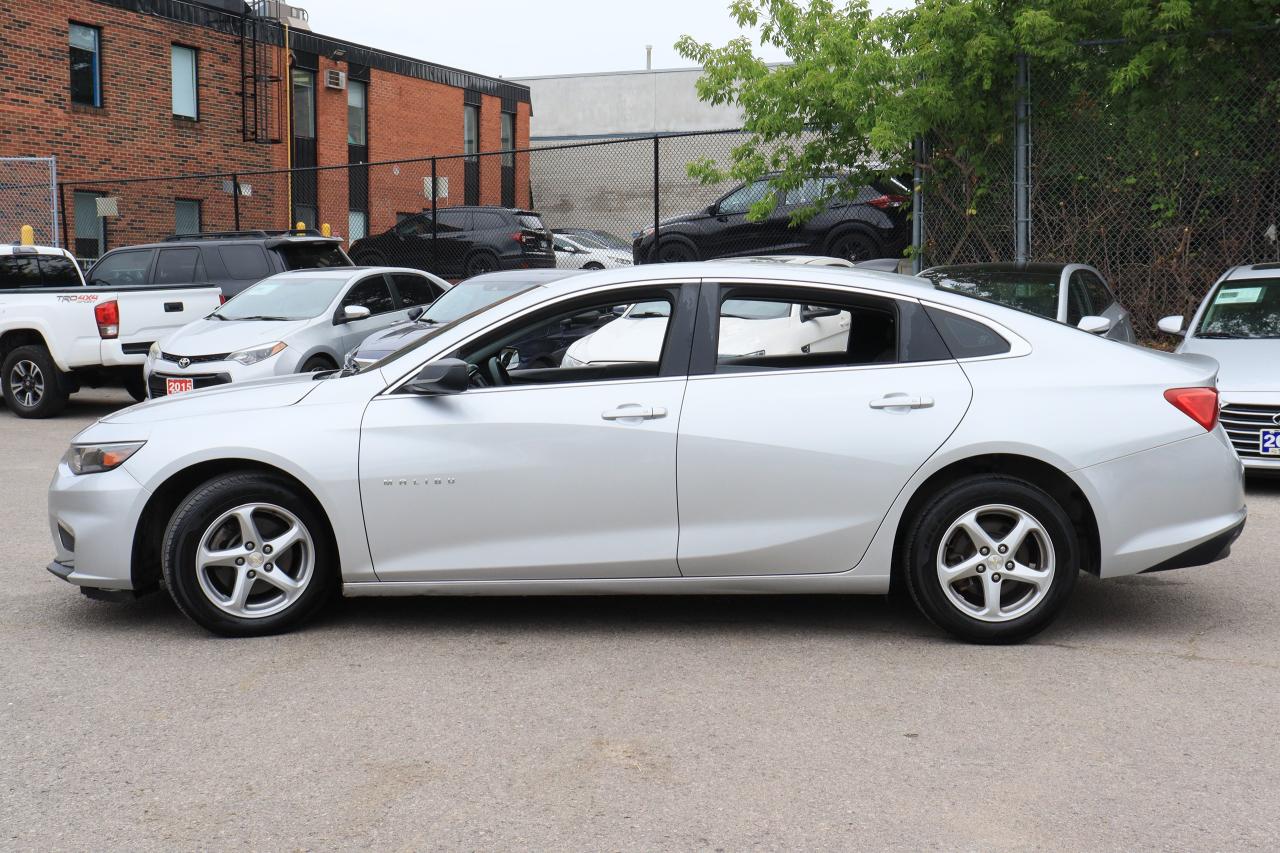 2018 Chevrolet Malibu LS | Bluetooth | Cold AC | Reverse Cam | Alloys ++ Photo43