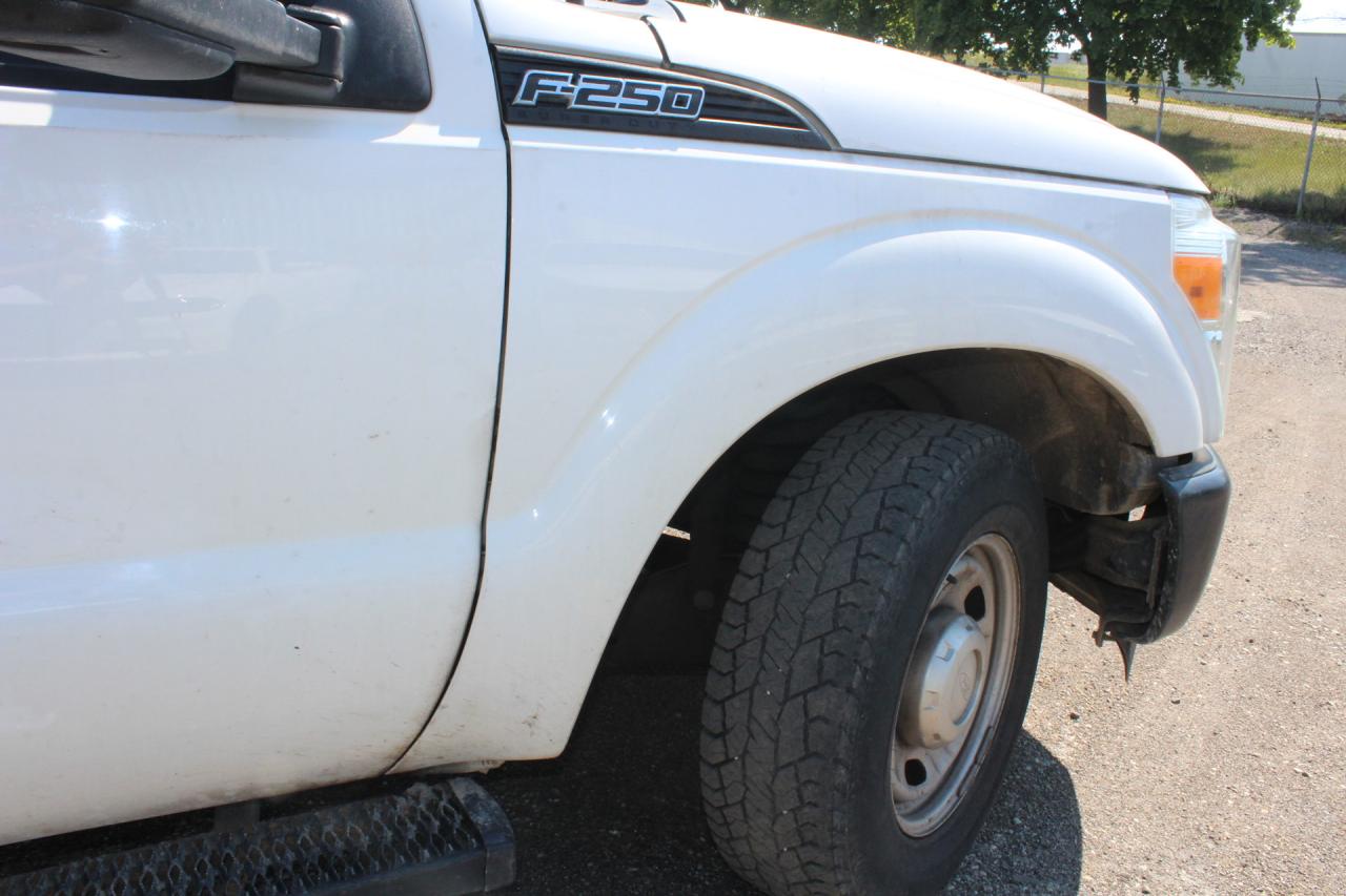 2016 Ford SUPER DUTY F-250 SRW XL Photo