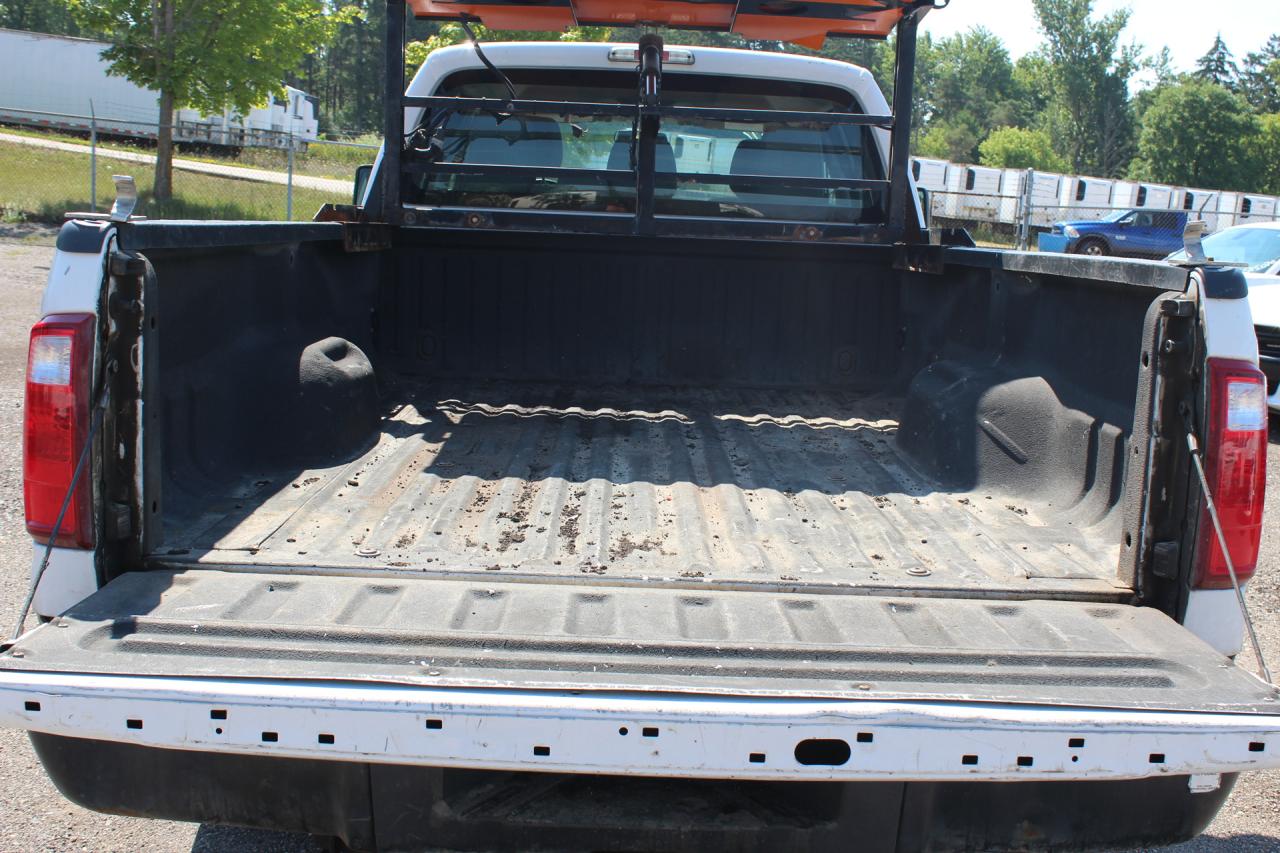 2016 Ford SUPER DUTY F-250 SRW XL Photo