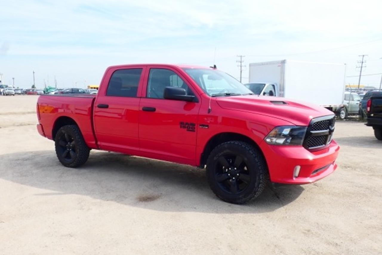 2023 Dodge Ram 1500 CLASSIC Express w/Htd cloth, BUC - Photo #4
