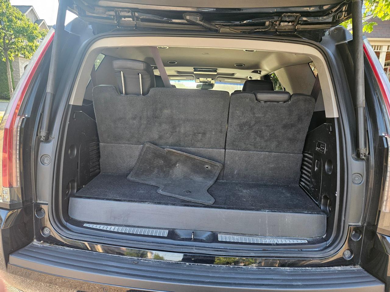 2015 Cadillac Escalade 4WD 4DR PREMIUM - Photo #14