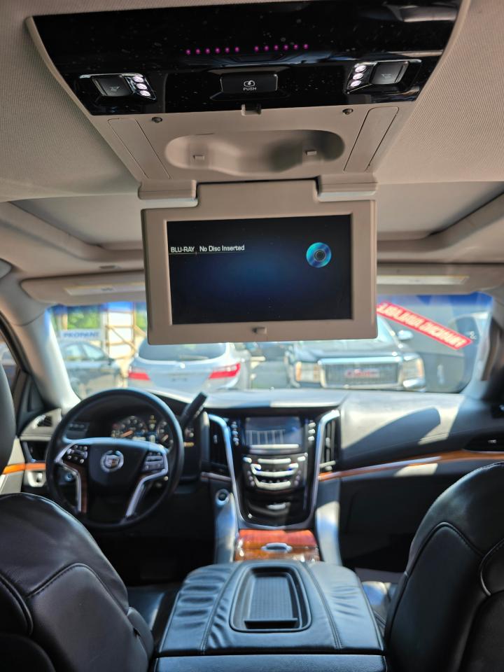 2015 Cadillac Escalade 4WD 4DR PREMIUM - Photo #22
