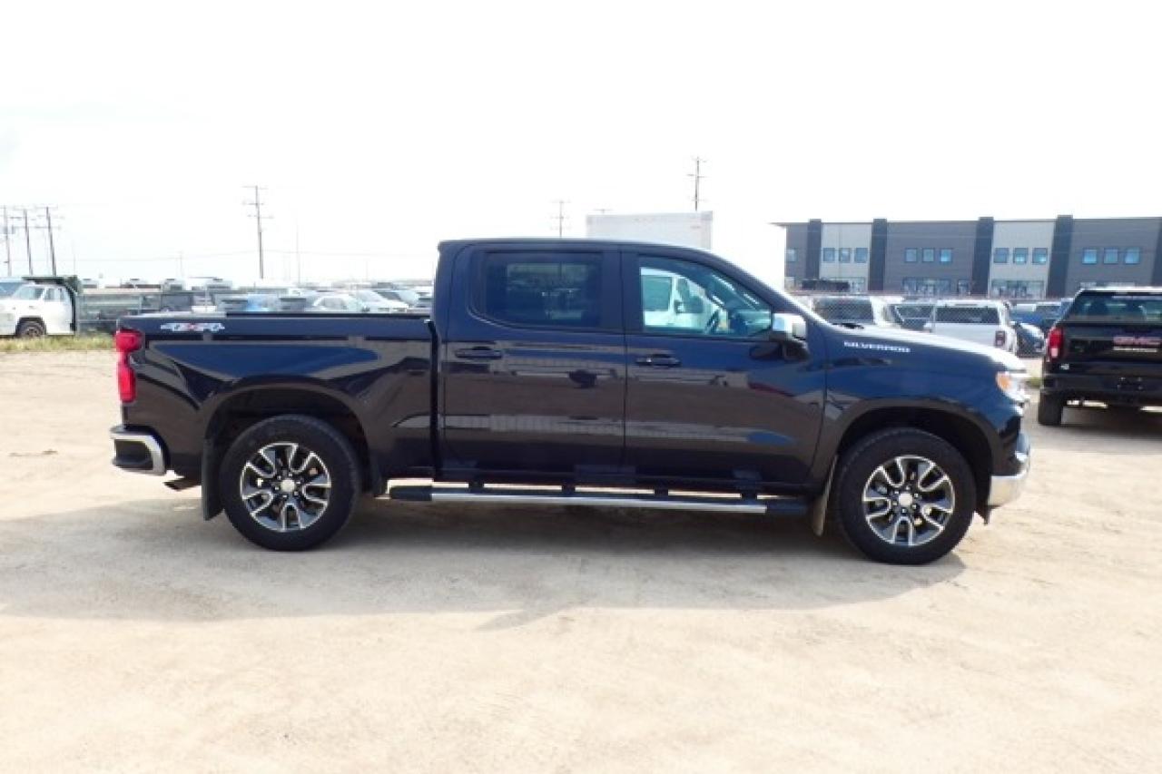 2023 Chevrolet Silverado 1500 LT w/Htd Leather, NAV ready, BUC - Photo #5