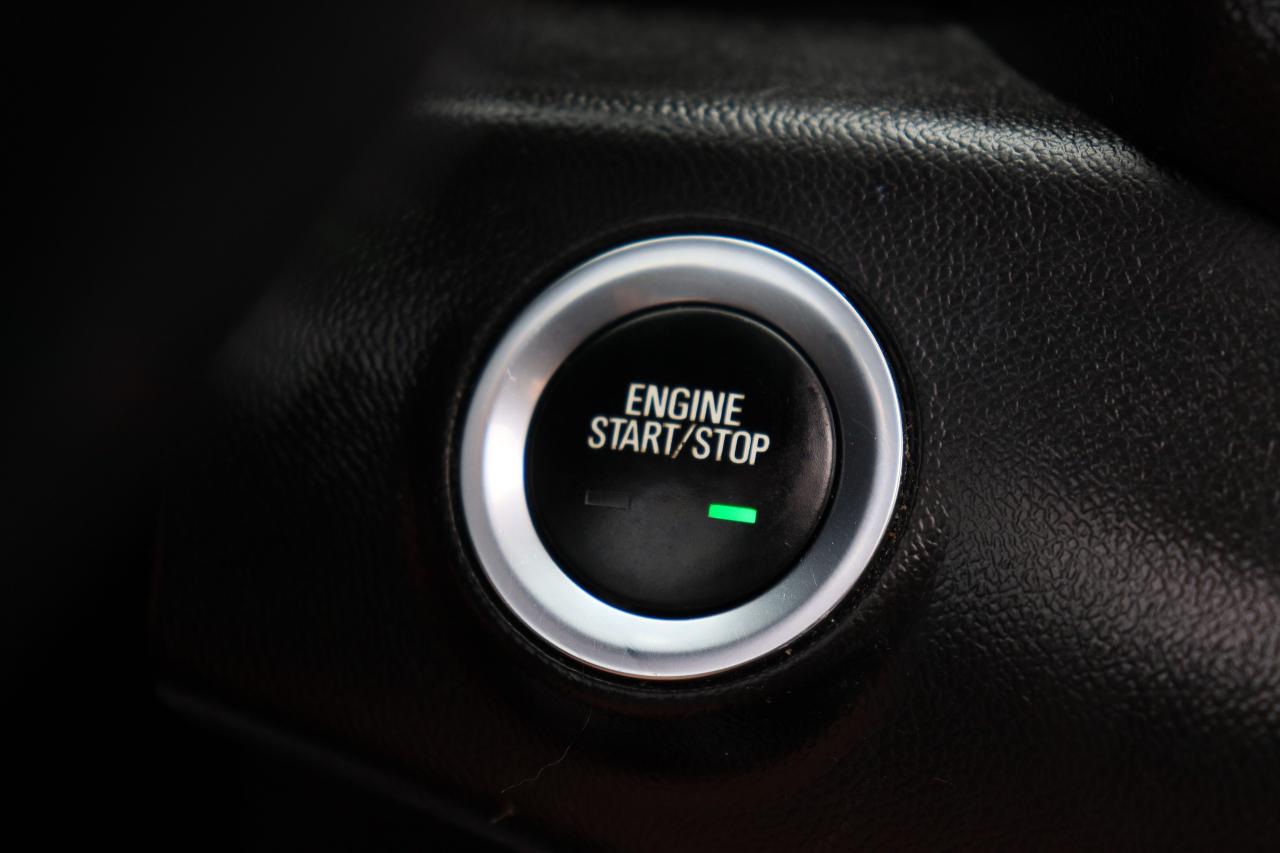 2018 GMC Terrain SLE | AWD | Pano Roof | Nav | Cam | Cold AC & More Photo59