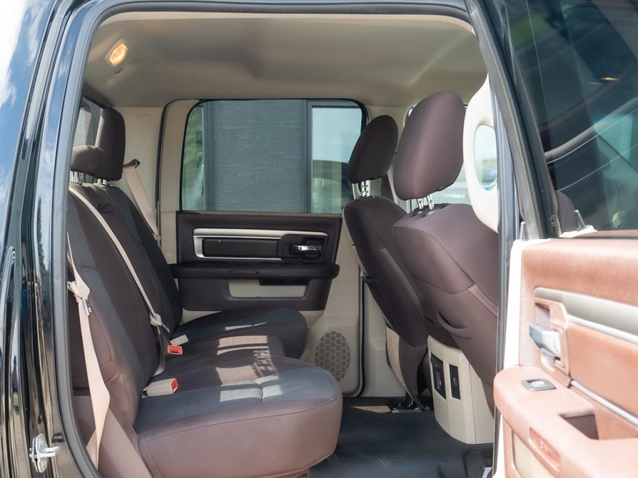 2014 RAM 2500 SLT Crew Cab SWB 4WD 5.7L HEMI Photo18
