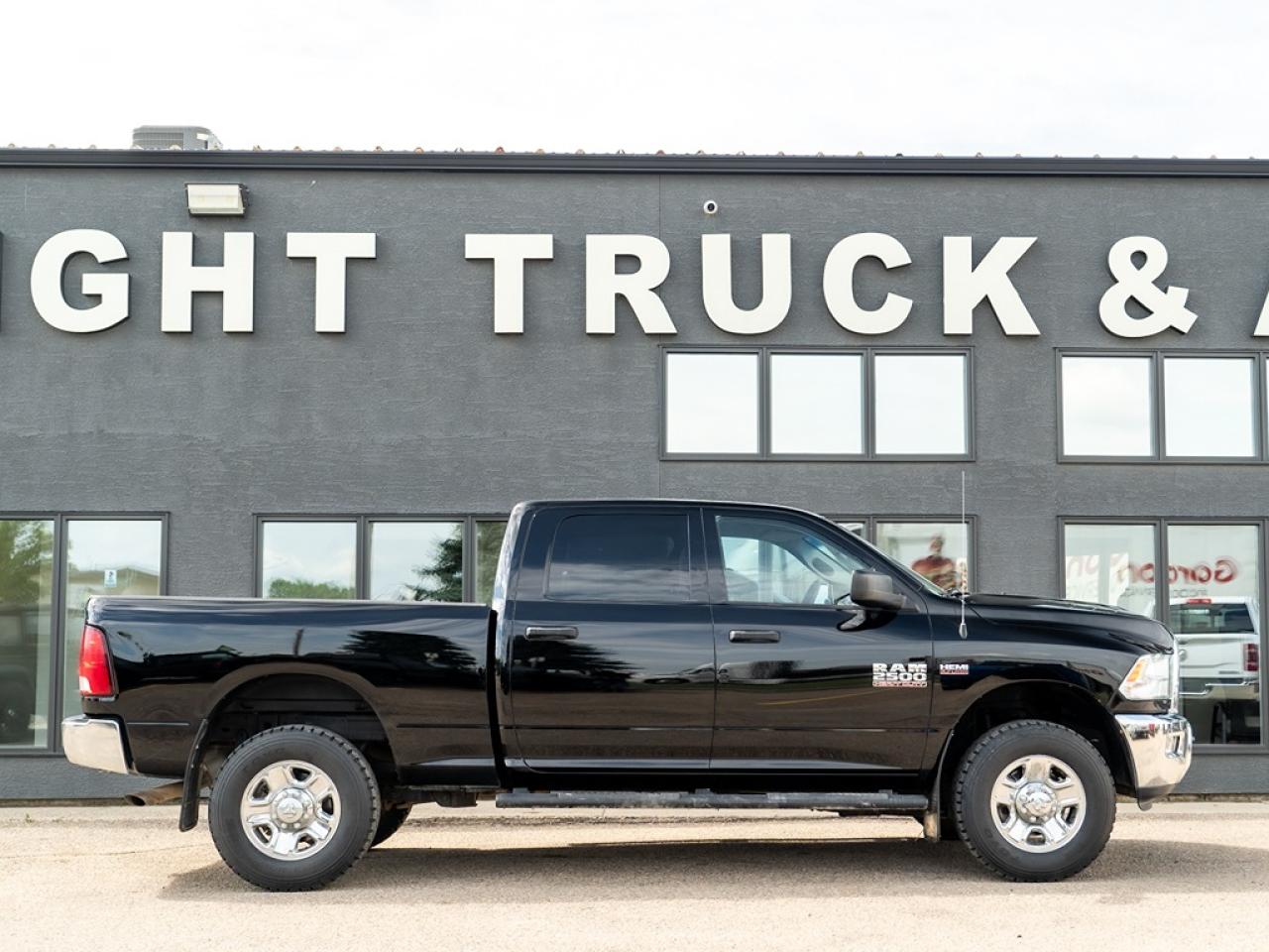 2014 RAM 2500 SLT Crew Cab SWB 4WD 5.7L HEMI Photo25
