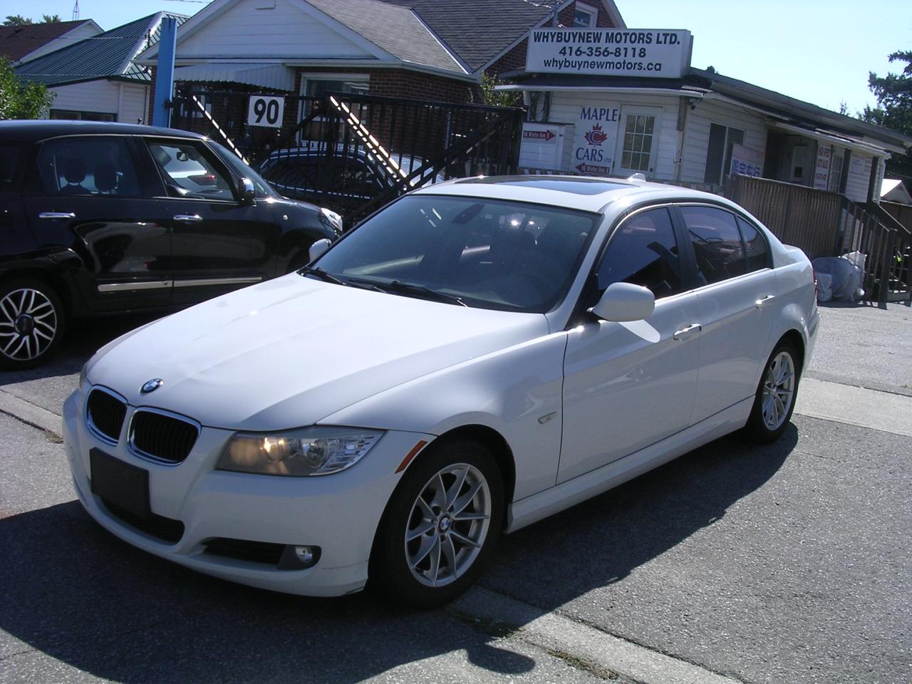 Used 2011 BMW 3 Series 4dr Sdn 323i RWD for sale in Toronto, ON