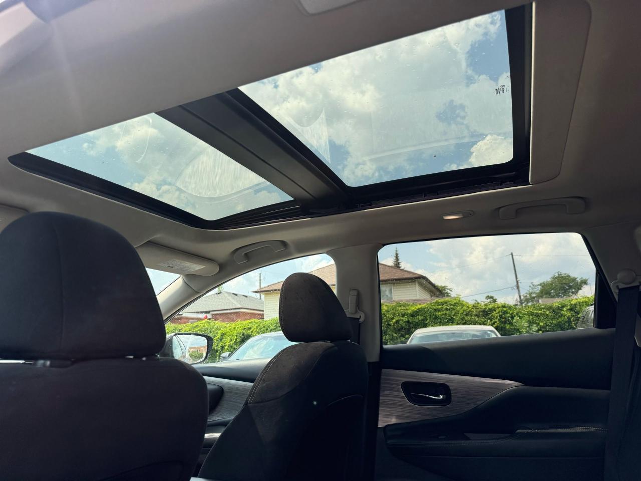 2017 Nissan Murano SV - Photo #14