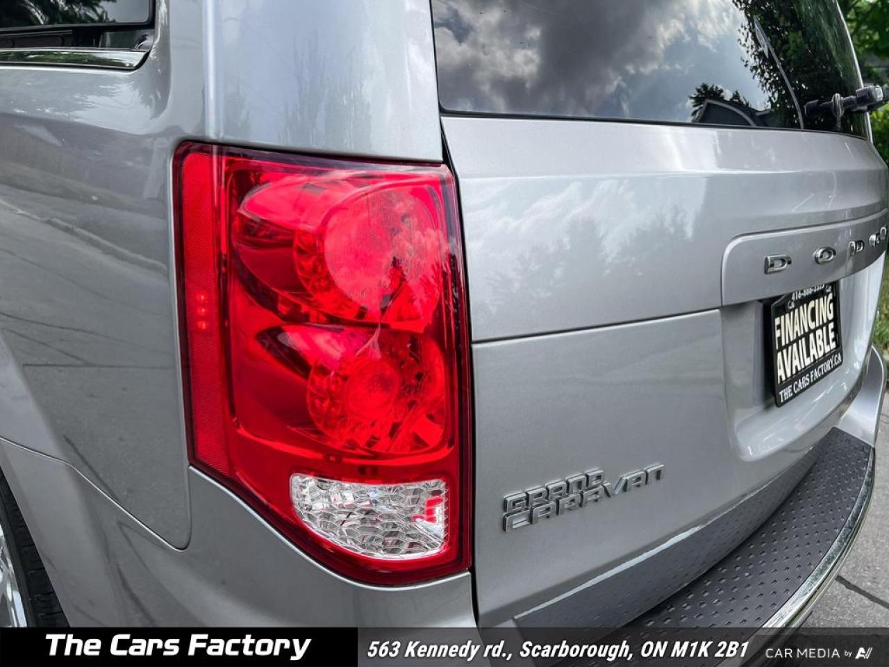 2019 Dodge Grand Caravan Crew Plus Leather/DVD/Camera 1-Owner/No Accident! - Photo #9