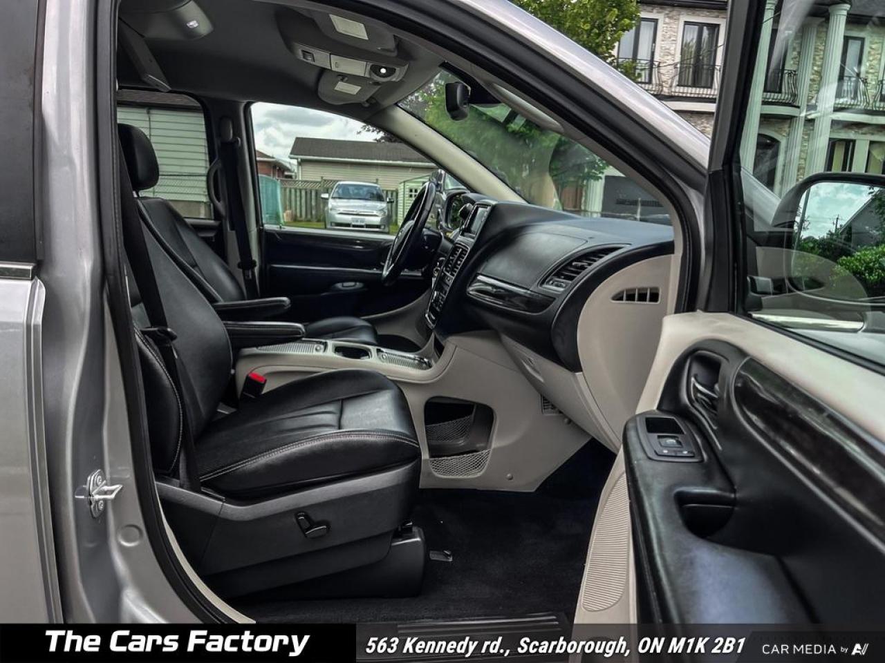 2019 Dodge Grand Caravan Crew Plus Leather/DVD/Camera 1-Owner/No Accident! - Photo #22