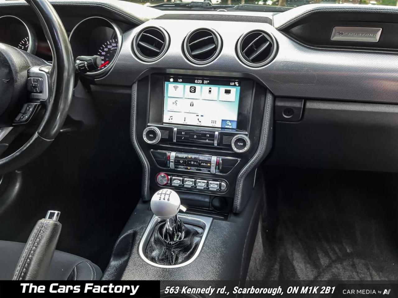 2018 Ford Mustang EcoBoost Fastback Apple CarPlay No Accident! - Photo #17