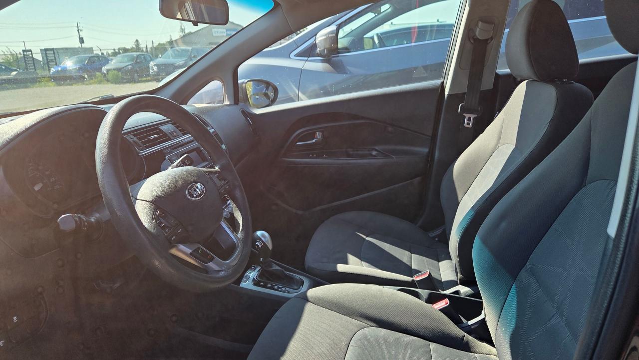 2017 Kia Rio LX+ - Photo #5