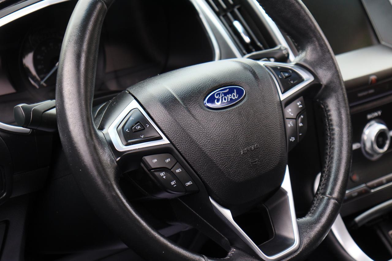 2017 Ford Edge Titanium | 3.5L | AWD | Leather | Roof | Nav ++ Photo58
