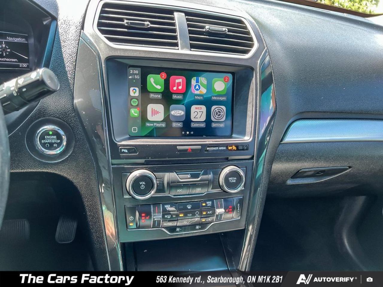 2017 Ford Explorer 4WD XLT Lether/ Roof / Apple Carplay - No Accident - Photo #19