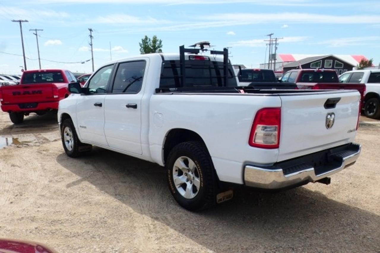 2022 Dodge Ram 1500 Tradesman 4x4 Crew Cab w/cloth seats, BUC - Photo #8