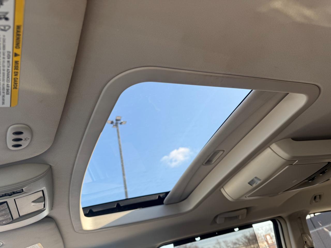 2015 Chrysler Town & Country Touring-L Photo