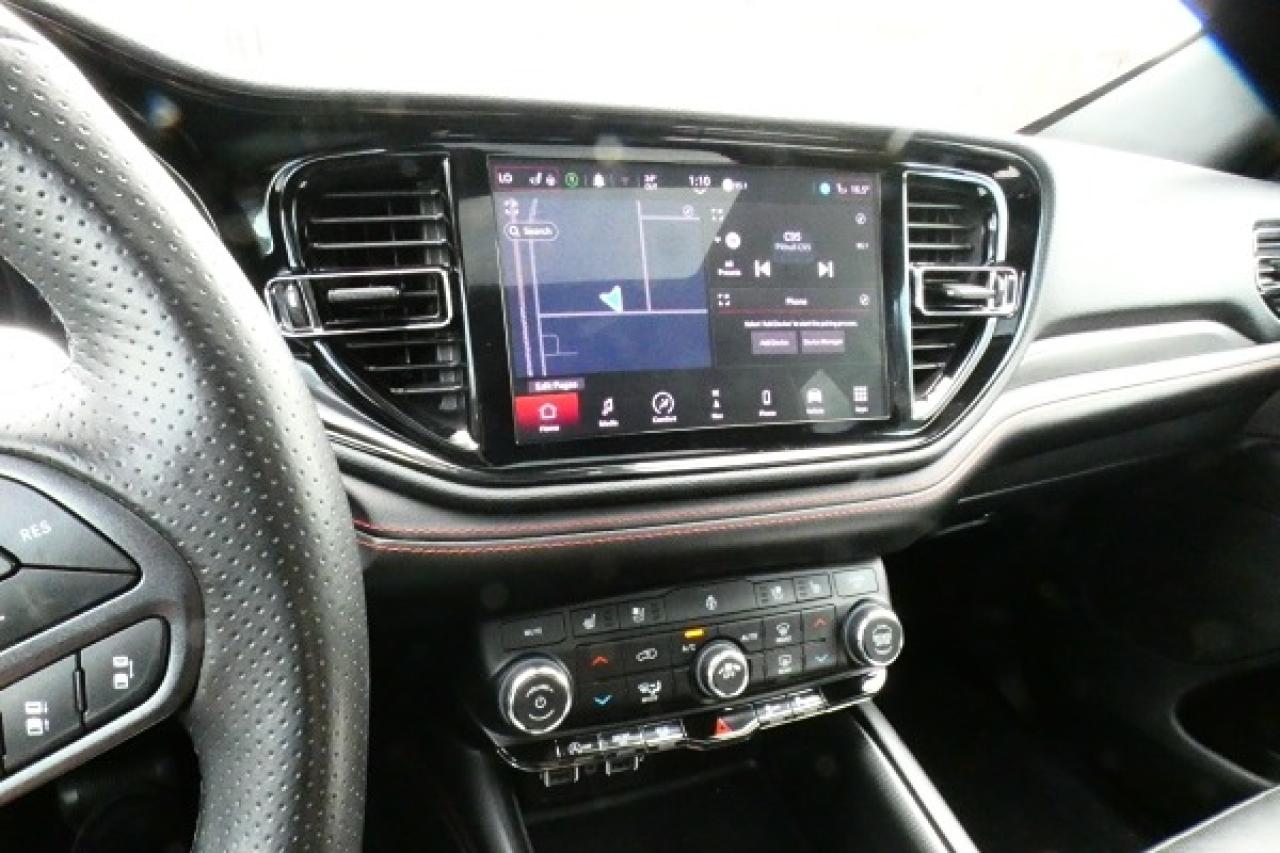 2023 Dodge Durango GT AWD w/H&C L, Htd wheel, S/R, NAV, BUC - Photo #16