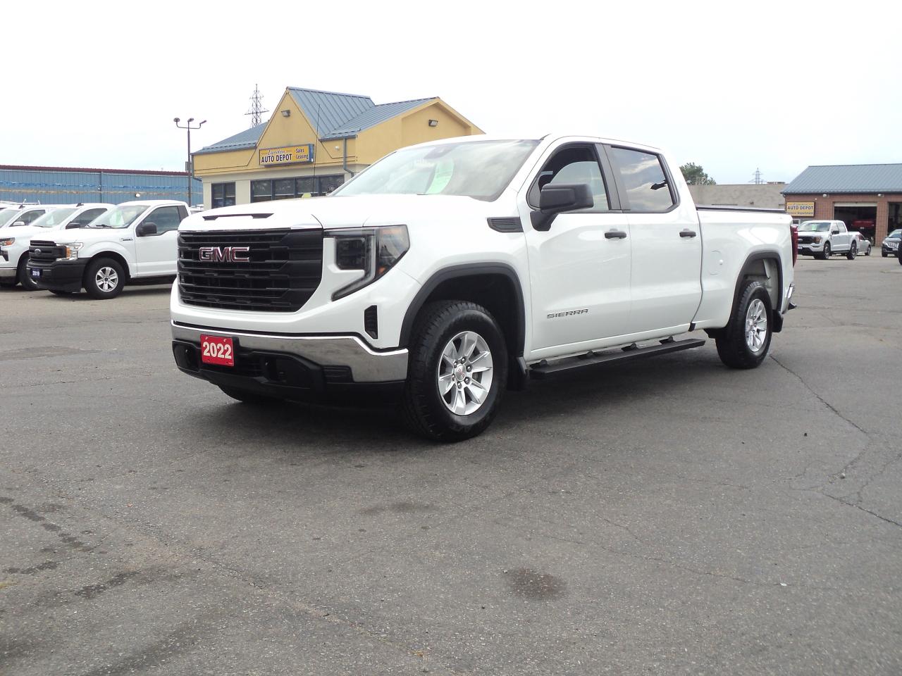 2022 GMC Sierra 1500 Pro CrewCab 4WD 2.7L4cylGas 6'7"Box BackUpCam - Photo #2