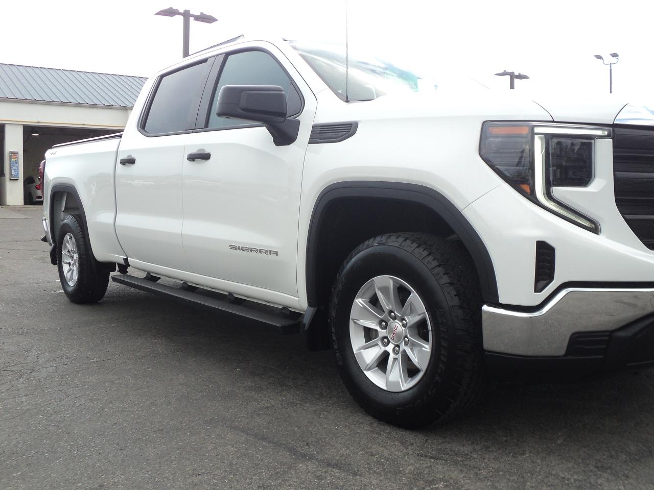 2022 GMC Sierra 1500 Pro CrewCab 4WD 2.7L4cylGas 6'7"Box BackUpCam - Photo #22