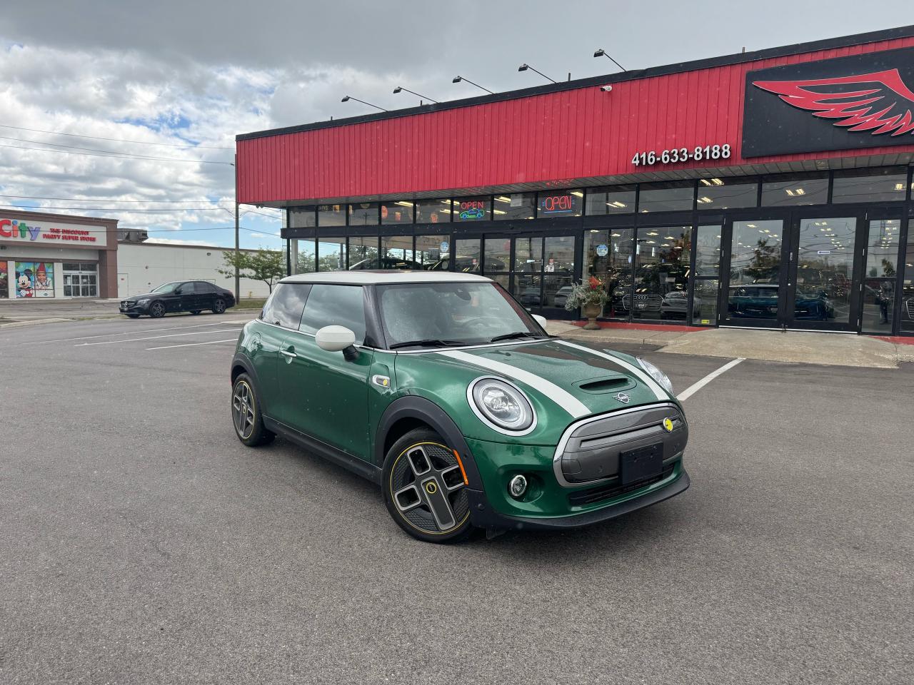 Used 2021 MINI Cooper Cooper S E EATHER PAN/ROOF NAVI B/SPOT REAR CAMERA for sale in North York, ON