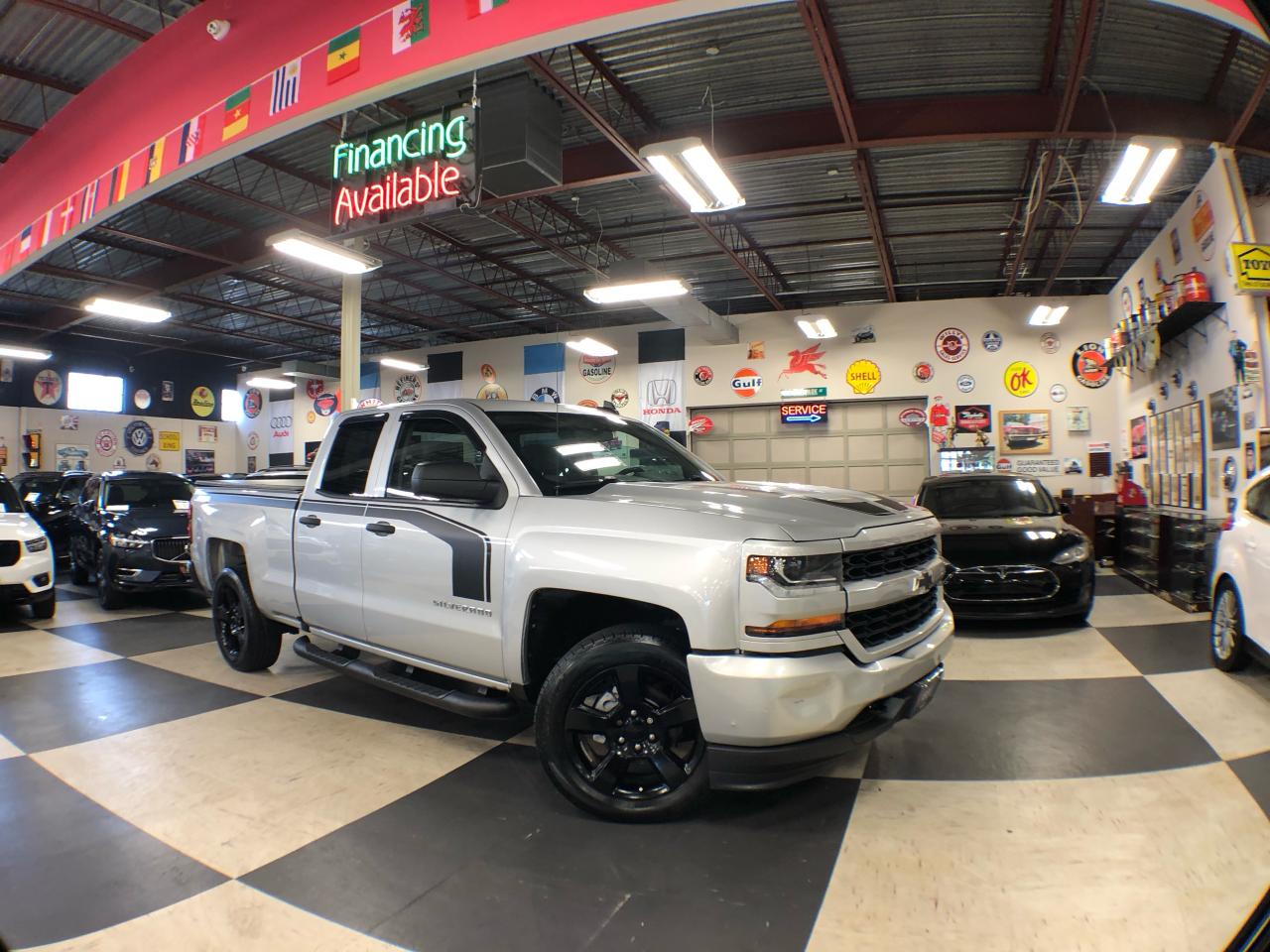 2017 Chevrolet Silverado 1500 CUSTOM DOUBLE CAB 4WD 143.5" BLUETOOTH TOW PKG