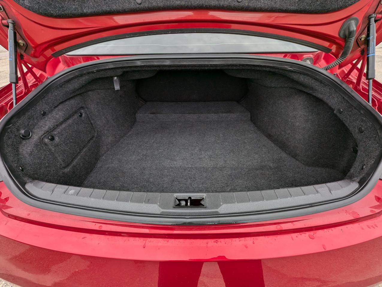 2018 Infiniti Q60 RED SPORT 400 | 400HP | No Accidents - Photo #5