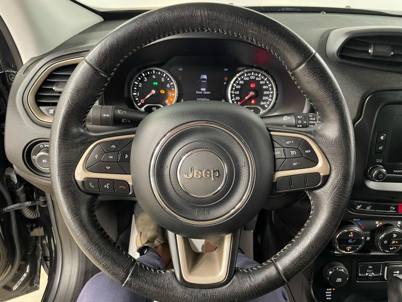 2016 Jeep Renegade 4WD 4DR LIMITED