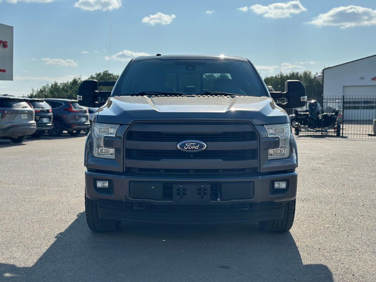 2017 Ford F-150 4WD SUPERCREW 145" LARIAT Photo1