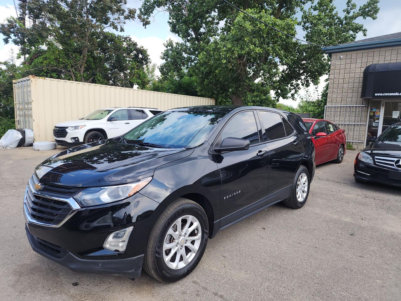 2018 Chevrolet Equinox LS l Clean Carfax l No Accidents l Well Maintained - Photo #1
