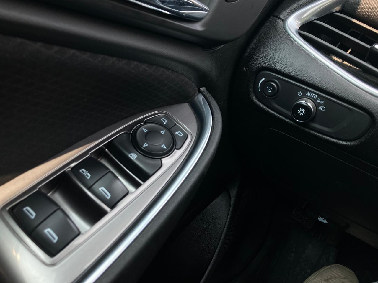 2019 Chevrolet Malibu LT - Photo #17