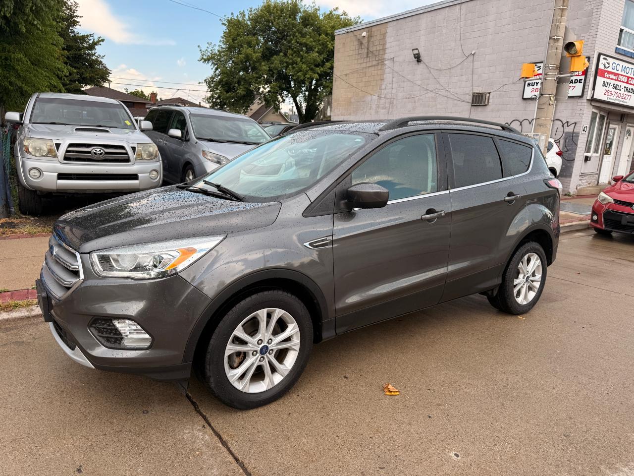 2017 Ford Escape FWD 4dr SE - Photo #4