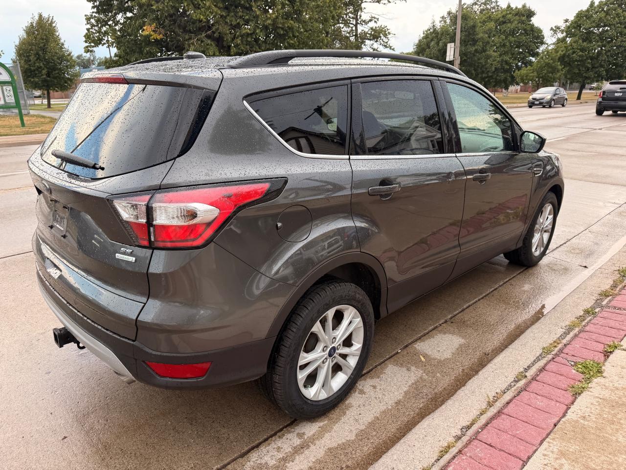 2017 Ford Escape FWD 4dr SE - Photo #9
