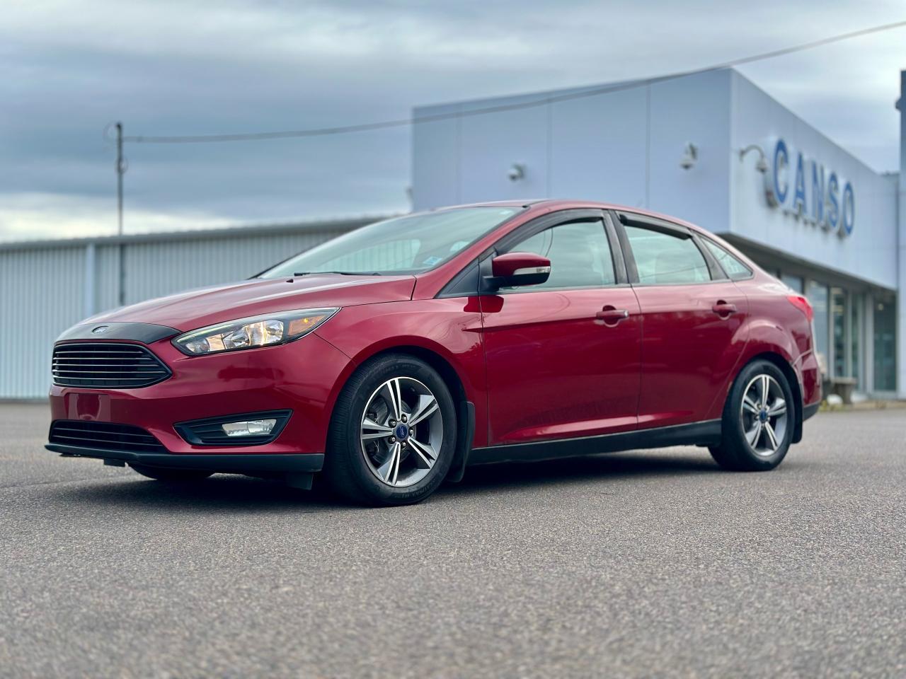 2017 Ford Focus SE SE W/FRESH MVI Photo