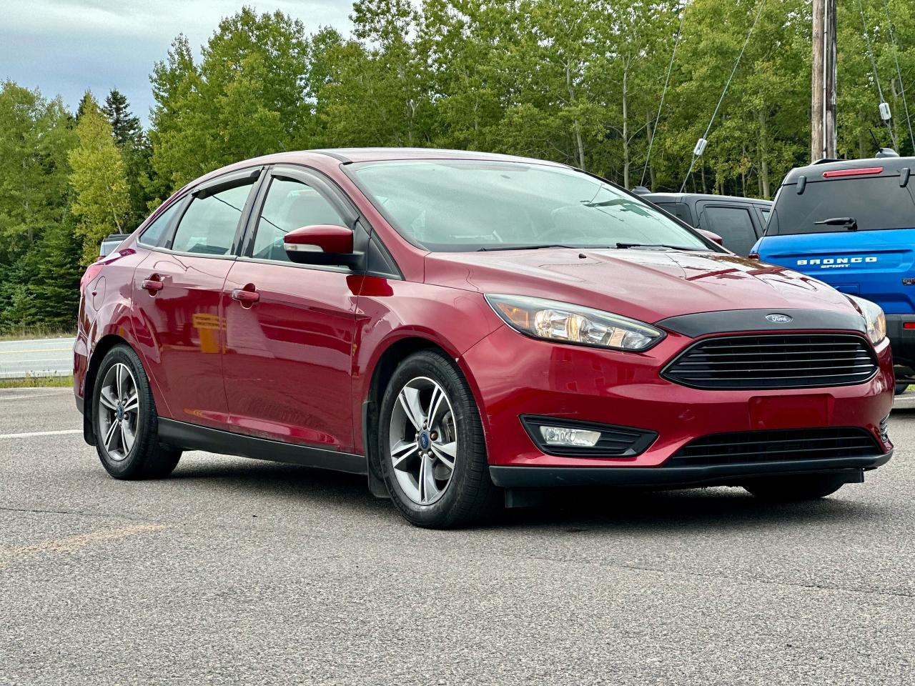 2017 Ford Focus SE SE W/FRESH MVI Photo5