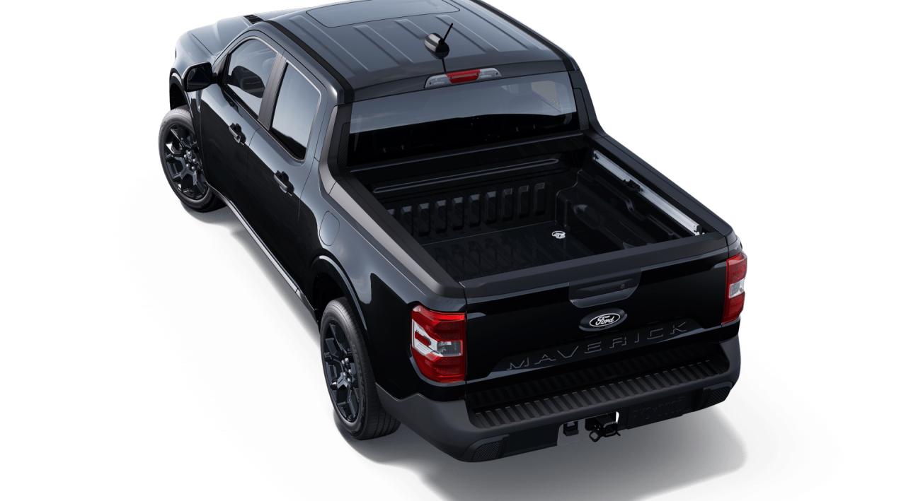 2025 Ford Maverick XLT AWD SuperCrew Photo
