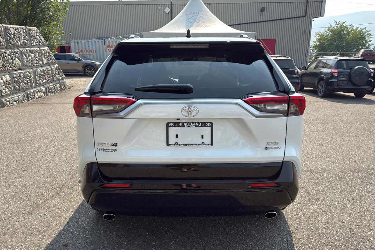 2025 Toyota RAV4 Plug-In Hybrid XSE TECH Photo